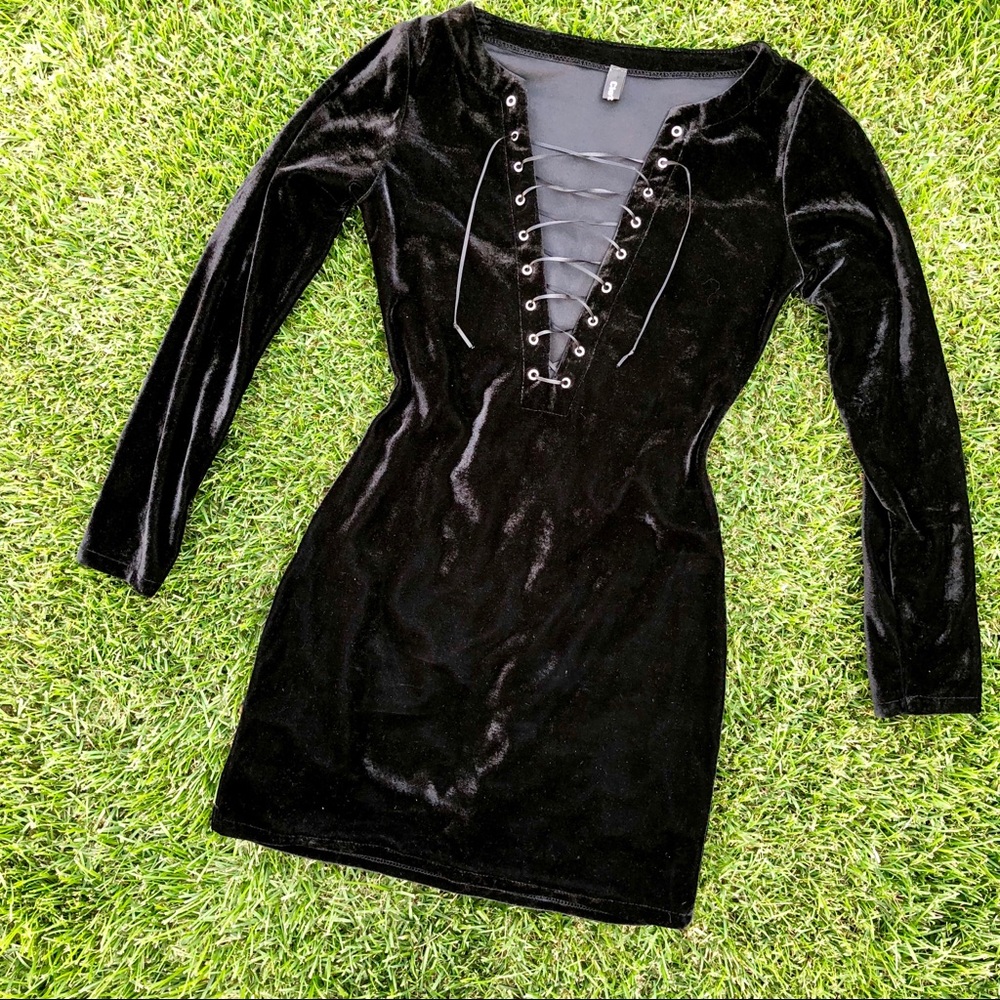 Black Velvet lace up mini dress - Picture 8 of 8